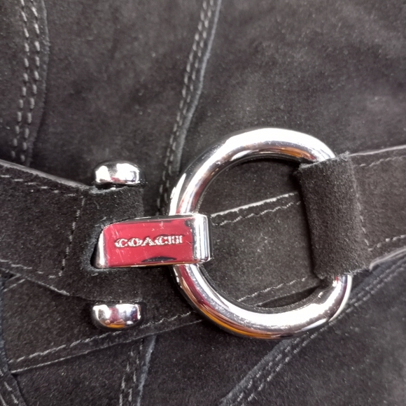 Coach Women’s Black Virtrue flat winter boots - Picture 11 of 11